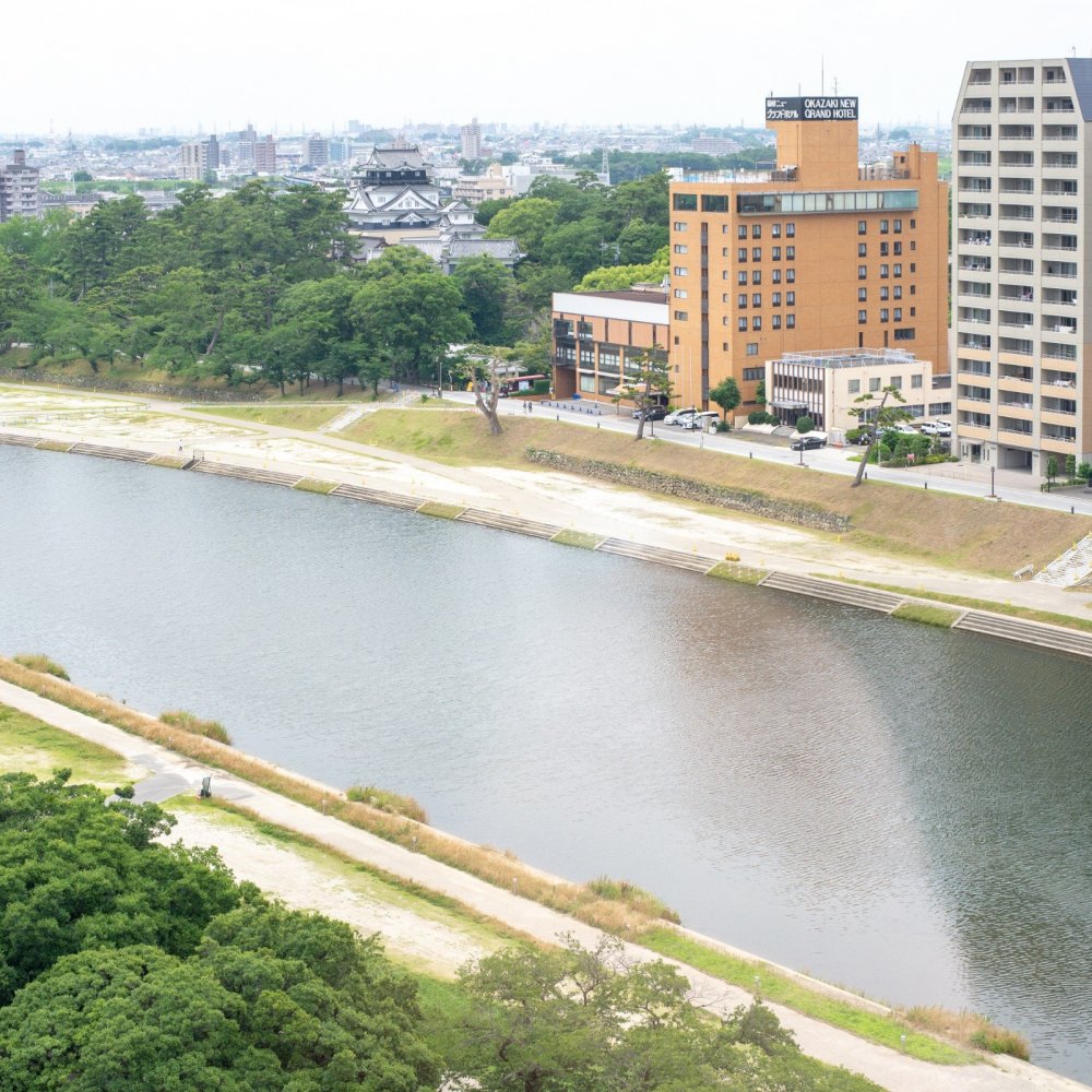 西三河総合庁舎から見た乙川