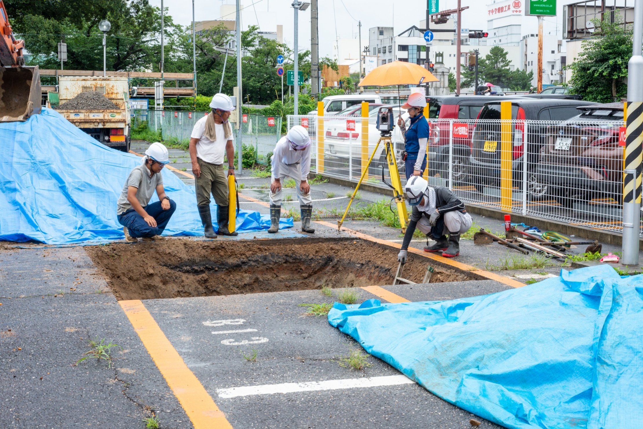 試掘調査の様子