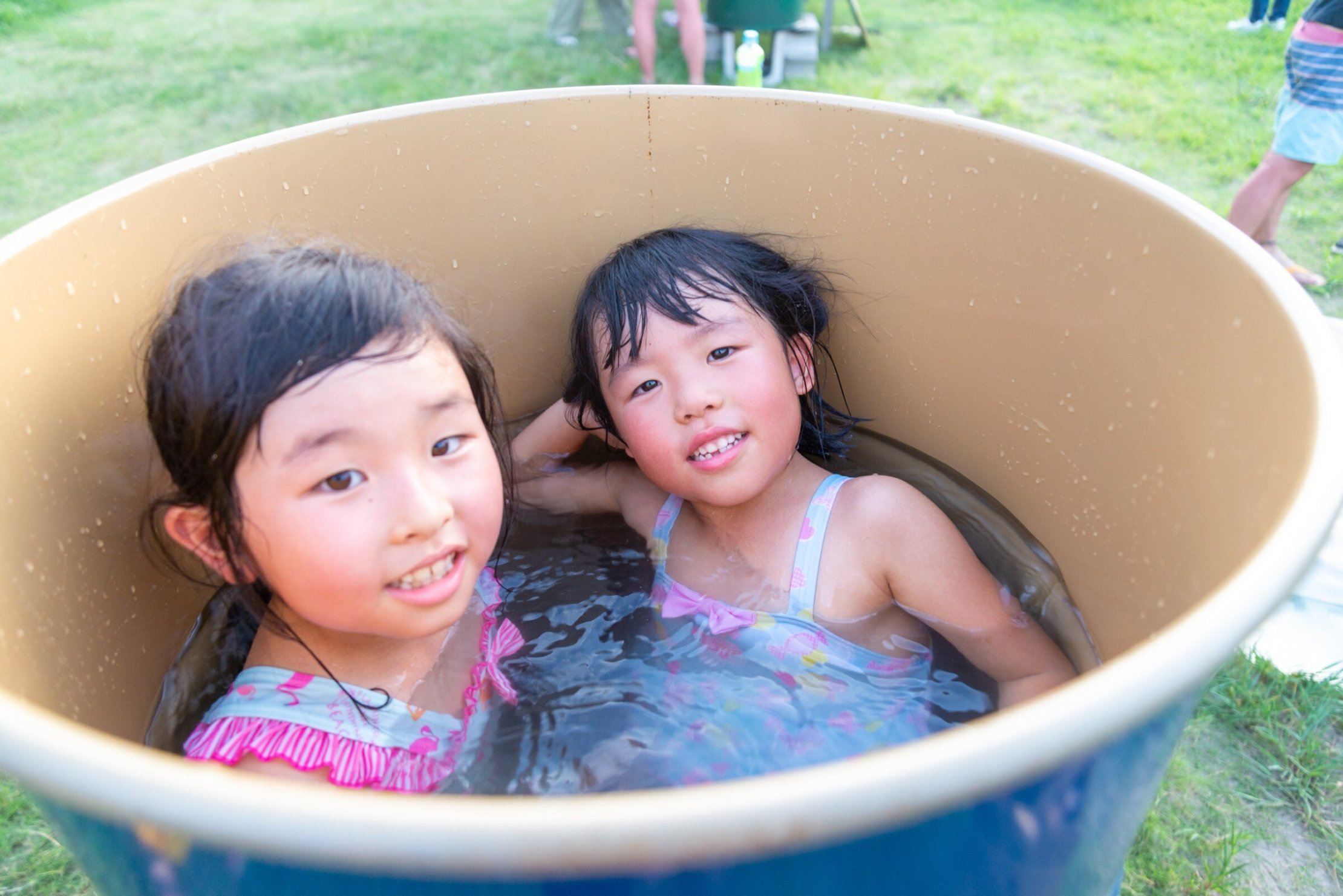 子ども達に大人気なドラム缶風呂体験