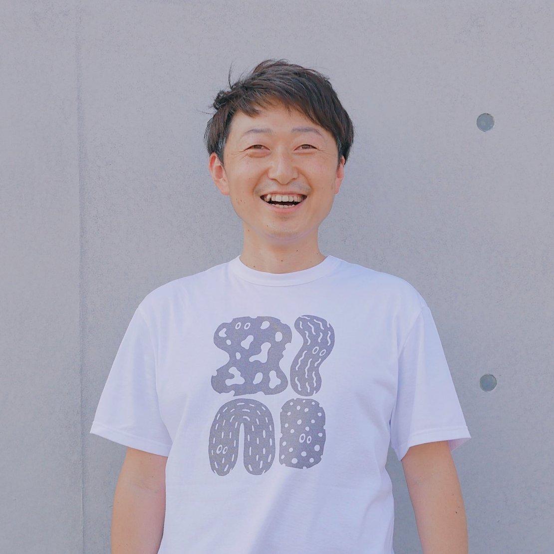 東信史さん