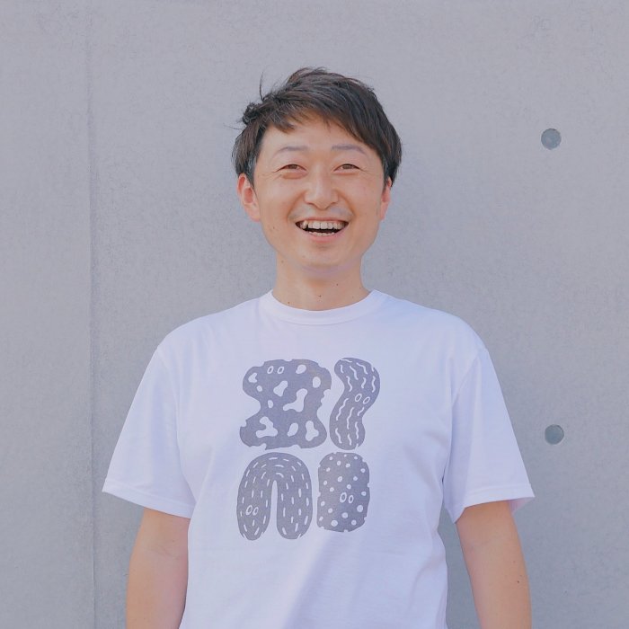 東信史さん